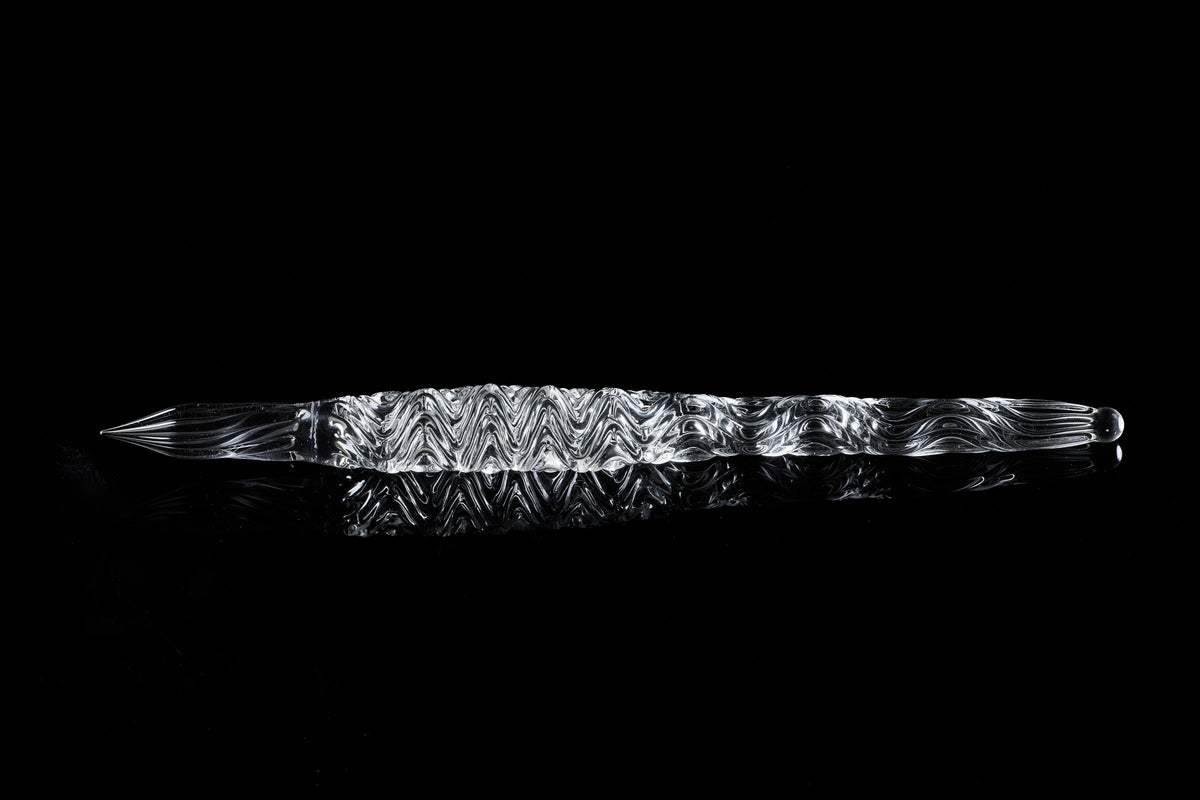 Hard Glass Pen - "Seifu" - side view