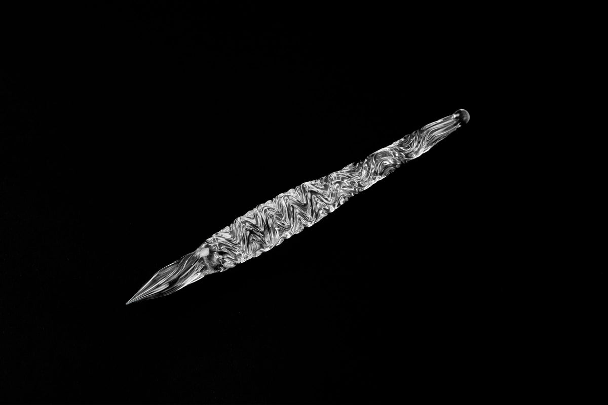 Hard Glass Pen - "Daimonji" - clear body, clear nib