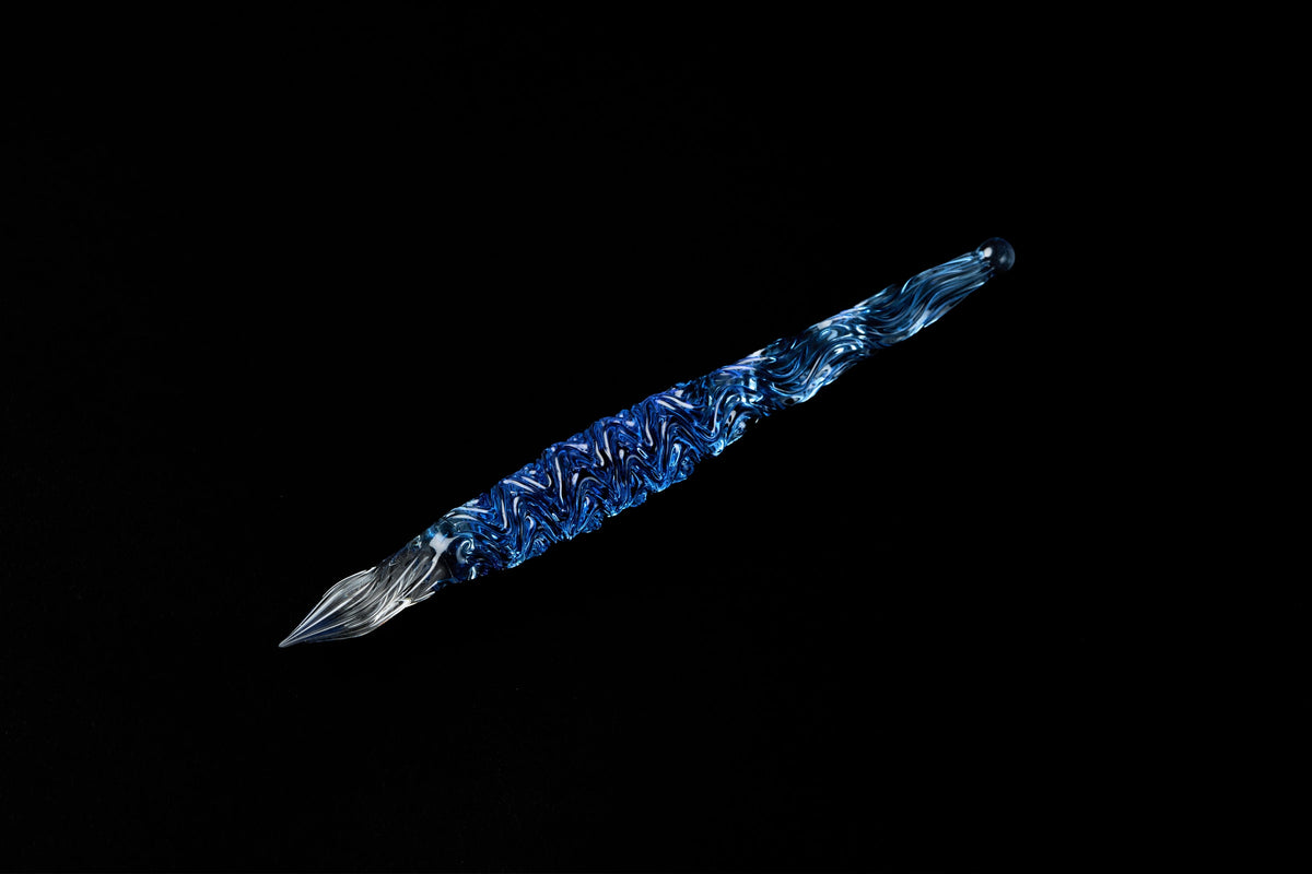 Hard Glass Pen - "Daimonji" - blue body, clear nib
