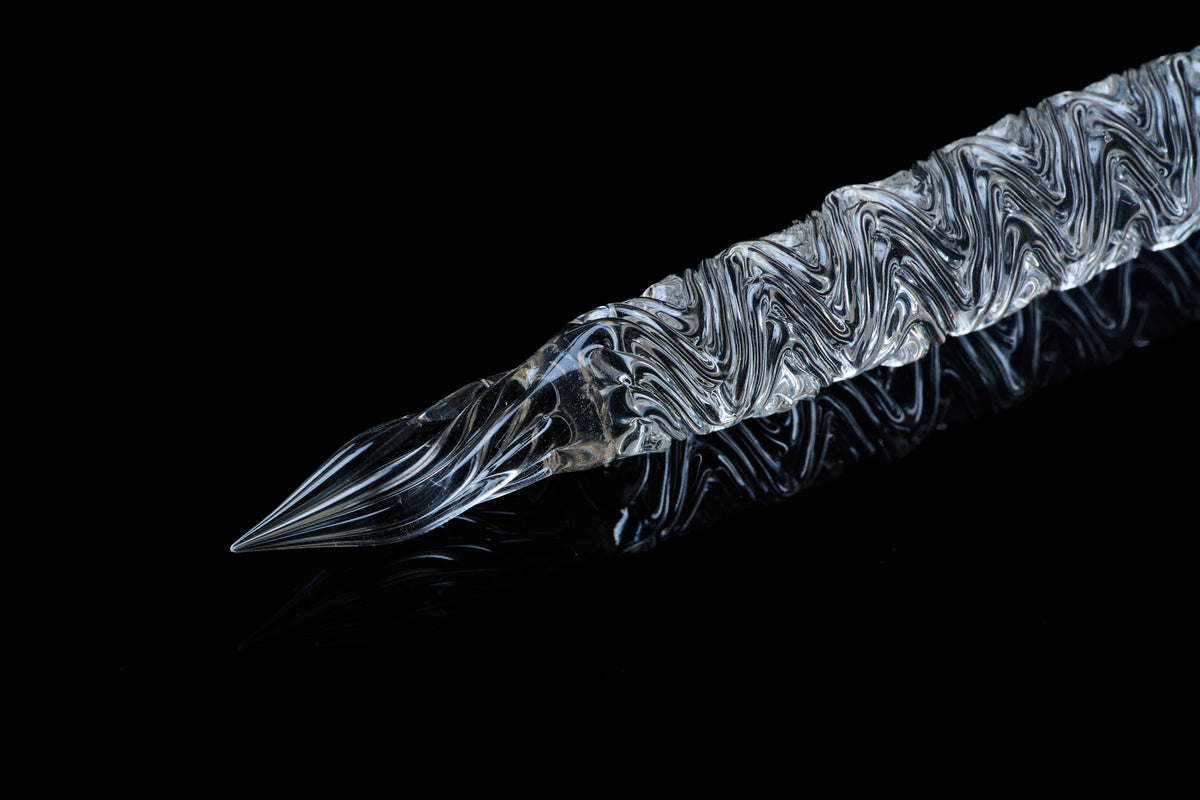 Hard Glass Pen - "Kamono-nagare" - nib and barrel
