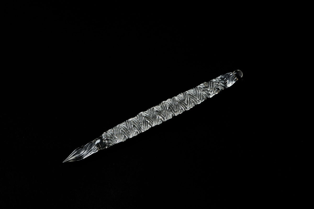 Hard Glass Pen - "Seiryu" - clear body, clear nib