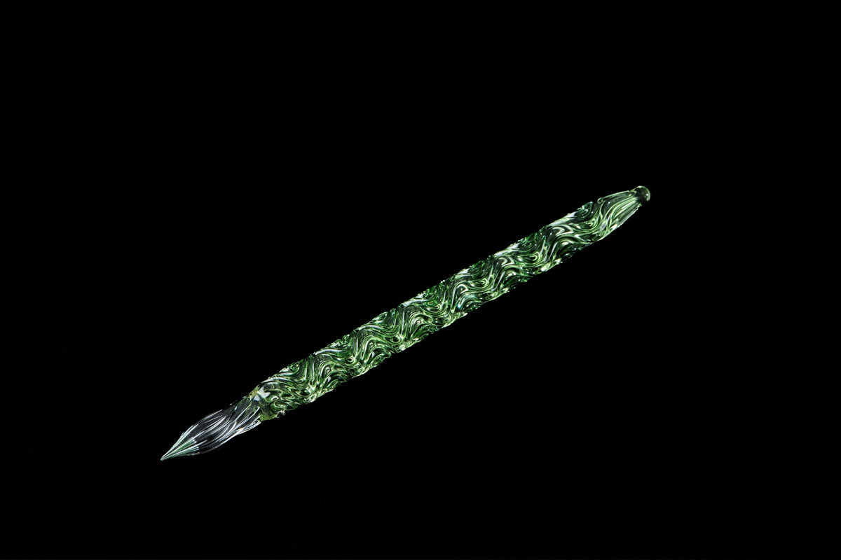 Hard Glass Pen - "Shirakawa" - green body, clear nib