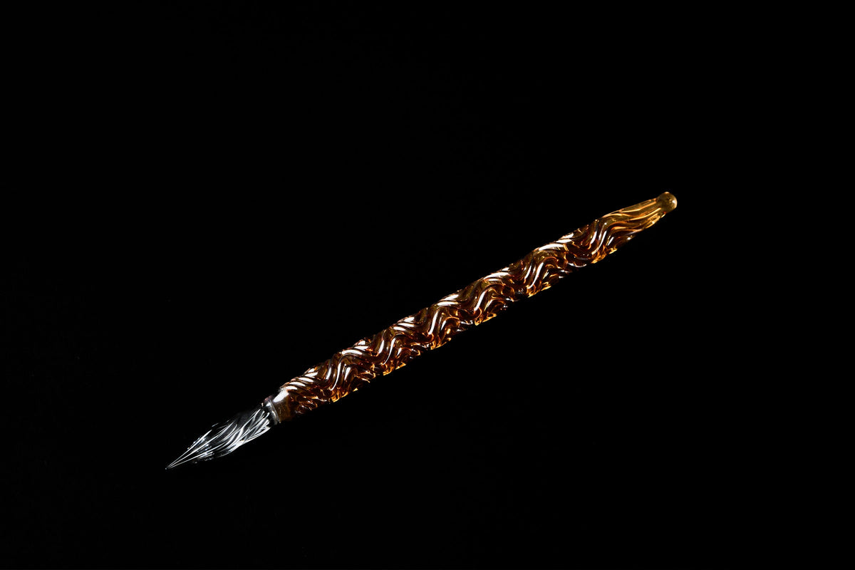 Hard Glass Pen - "Shirakawa" - amber body, clear nib